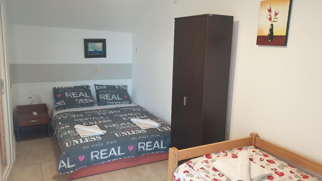 Apartment Bradex Dreams เบชิชิ ภายนอก รูปภาพ