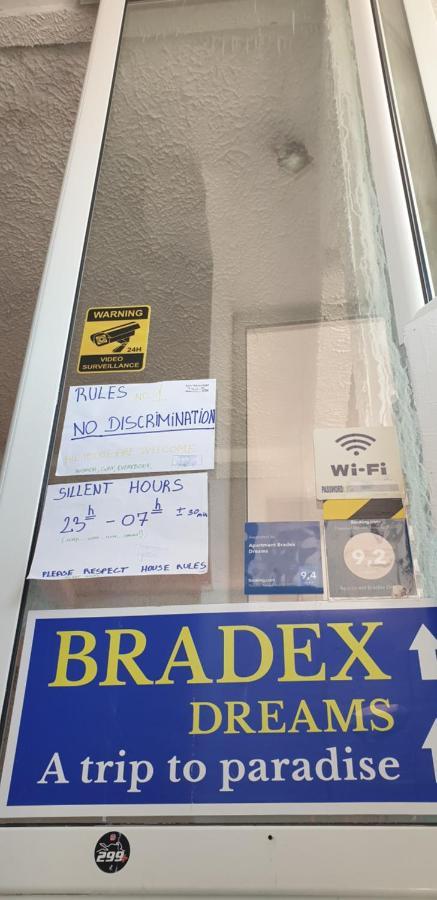 Apartment Bradex Dreams เบชิชิ ภายนอก รูปภาพ